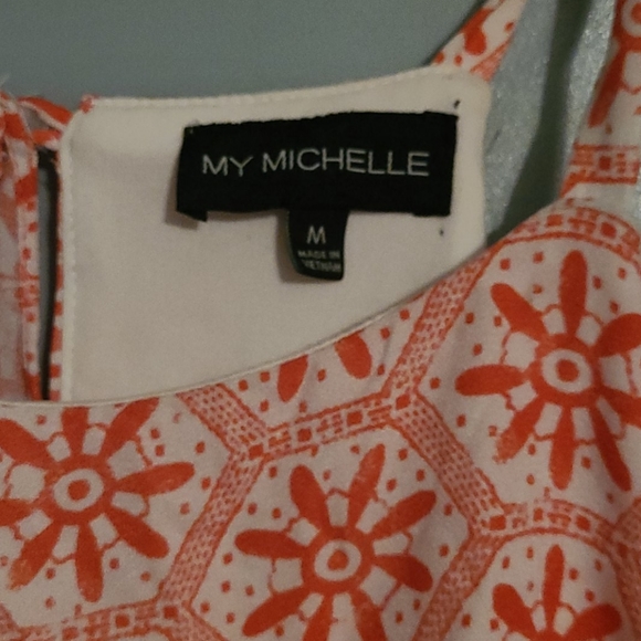 Dress - Picture 4 of 4